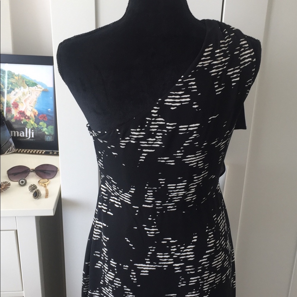 H Halston Asymmetrical Evening Dress - Picture 5 of 7
